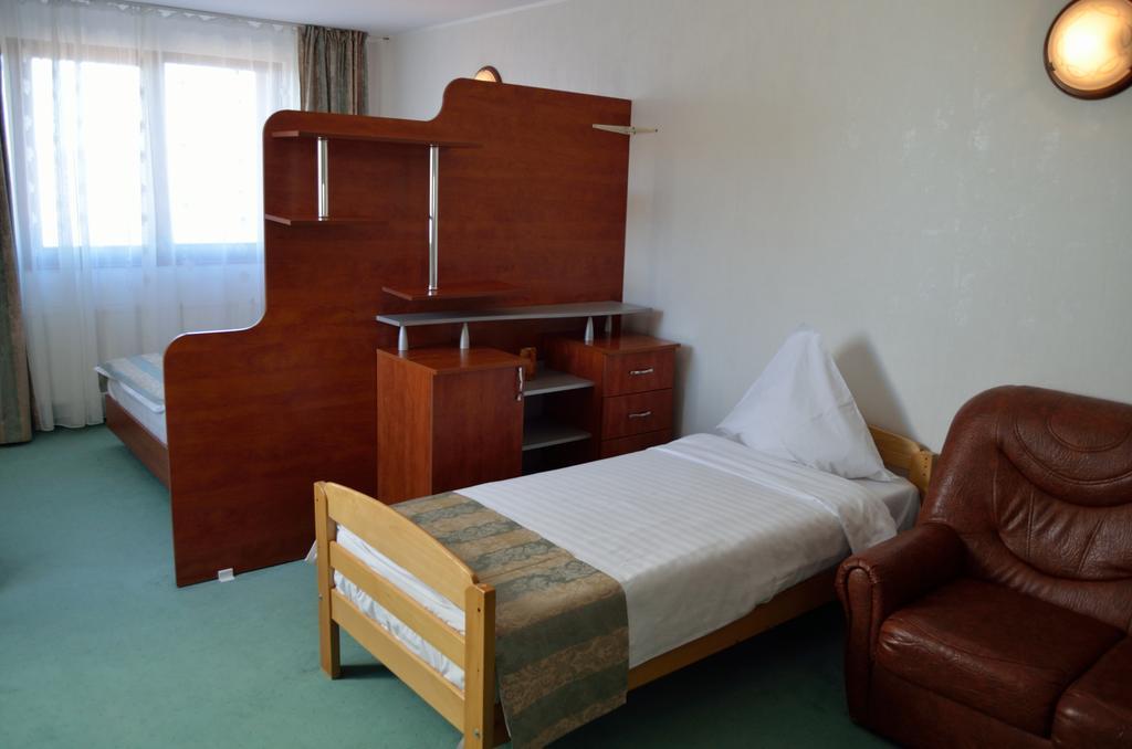 Hotel Rusu Petroşani Εξωτερικό φωτογραφία